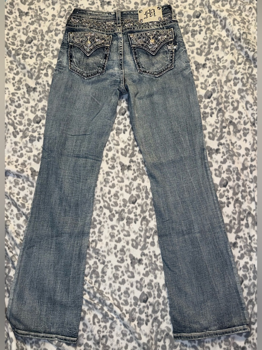 Miss Me Jeans Y2K Rhinestone Embellished Bootcut Jeans Size 29 ✨
